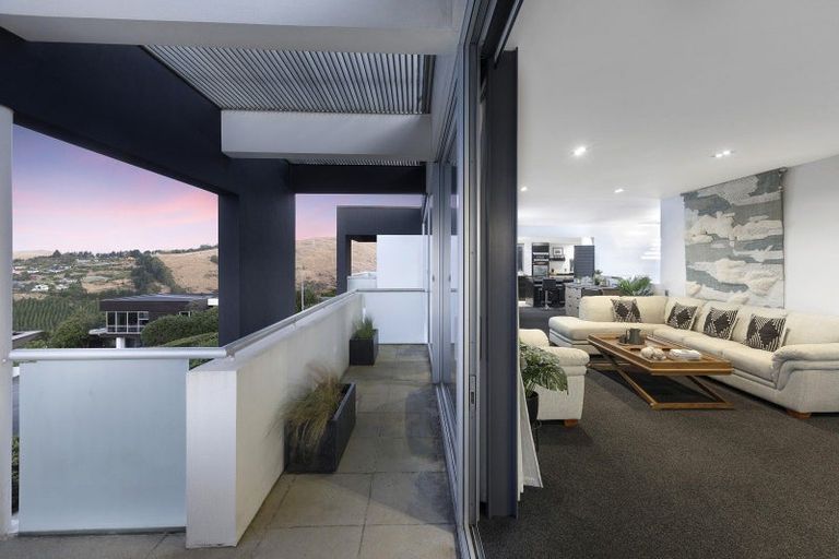 Photo of property in 12 Harry Ell Drive, Cashmere, Christchurch, 8022