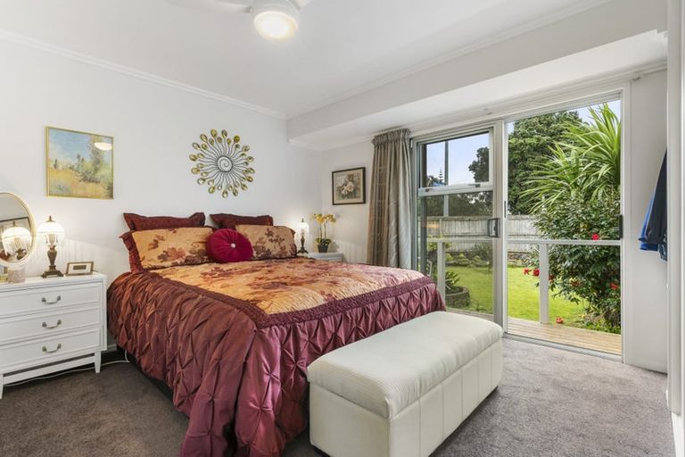 Photo of property in 25a Riverside Road, Orewa, 0931