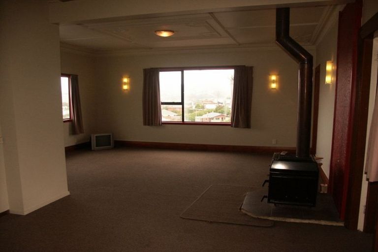 Photo of property in 1 Minto Street, Andersons Bay, Dunedin, 9013