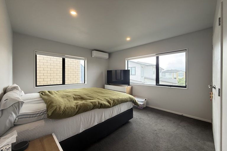 Photo of property in 6 Kearns Drive, Hobsonville, Auckland, 0616