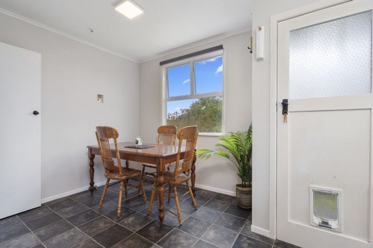 Photo of property in 9 Anson Place, Westown, New Plymouth, 4310