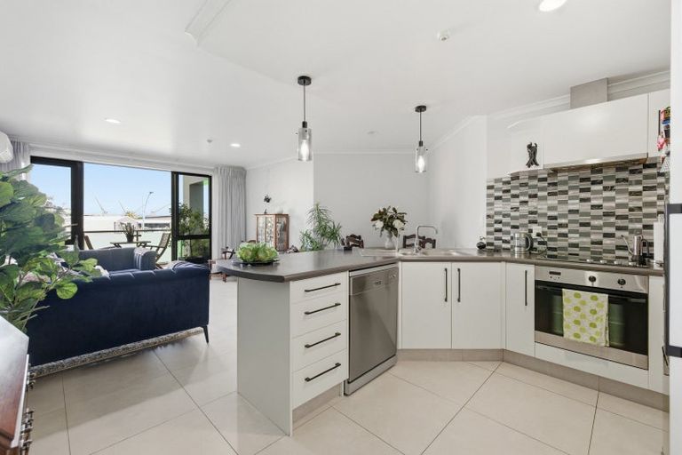 Photo of property in 17/281 Maunganui Road, Mount Maunganui, 3116