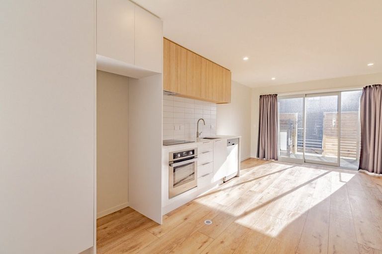 Photo of property in 1e Roberts Street, Epuni, Lower Hutt, 5011