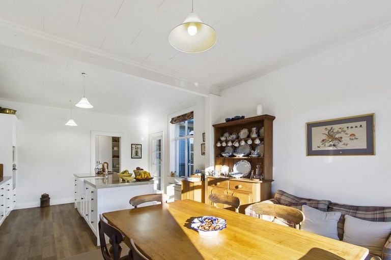 Photo of property in 17 Parsonage Road, Waimate, 7924