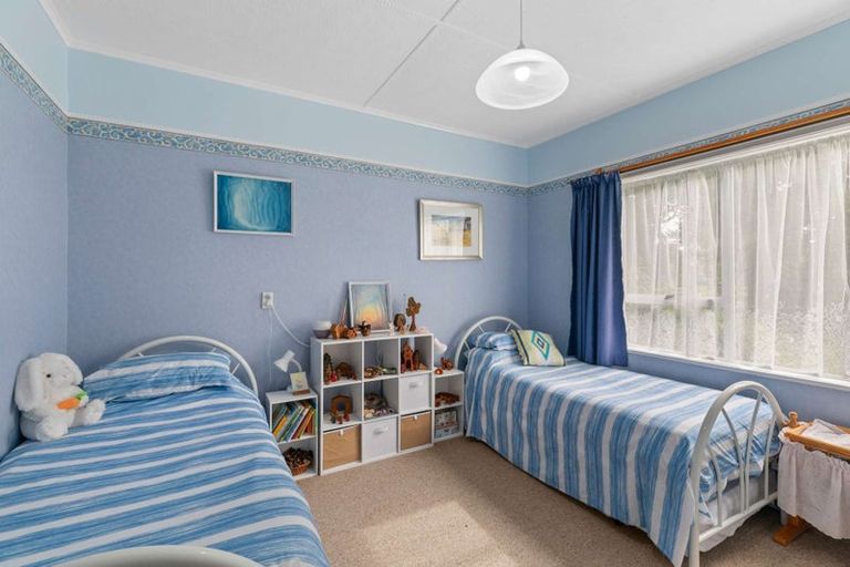 Photo of property in 75-77 Beach Road, Katikati, 3129