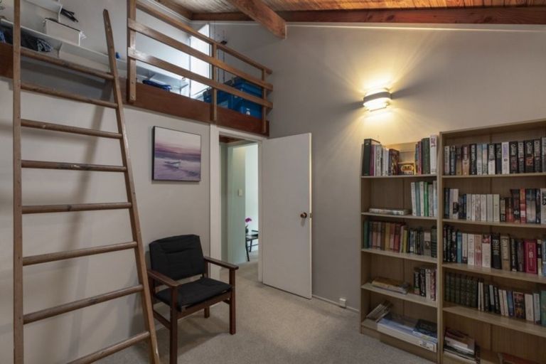 Photo of property in 11 Montressor Place, Howick, Auckland, 2014