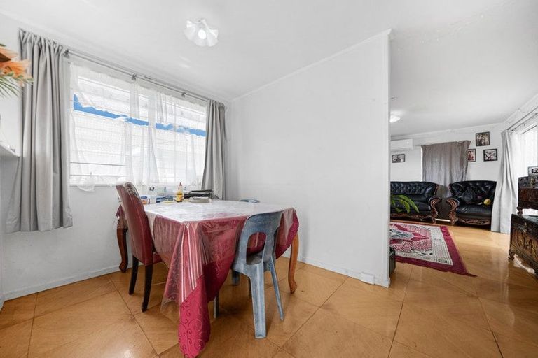 Photo of property in 2/30 Coombe Avenue, Otara, Auckland, 2023