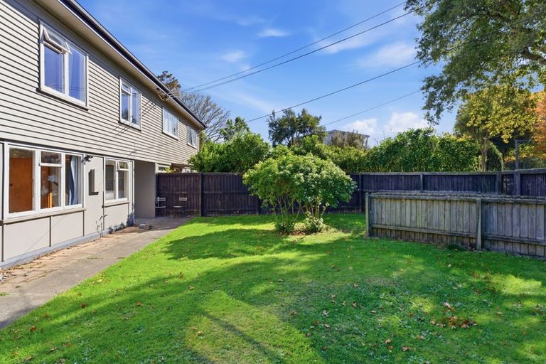 Photo of property in 23 Guildford Street, Burnside, Christchurch, 8053