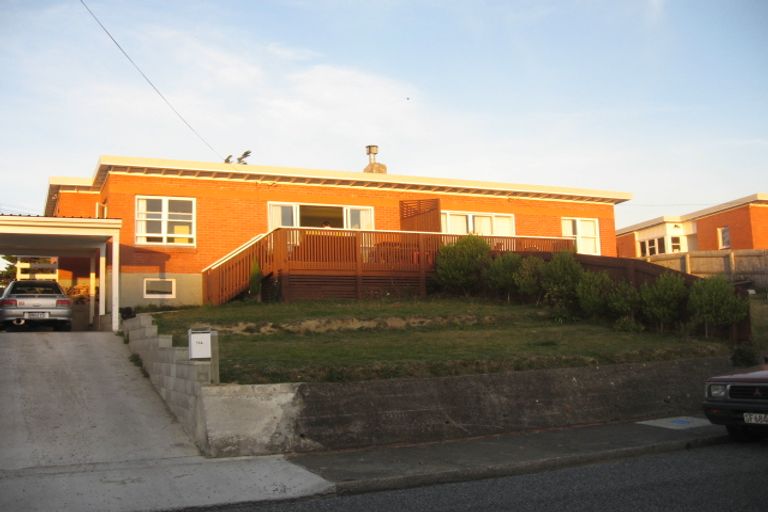Photo of property in 11-11b Morere Street, Titahi Bay, Porirua, 5022