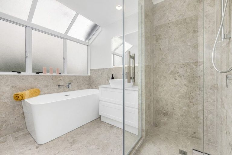 Photo of property in 3 Covina Place, Somerville, Auckland, 2014