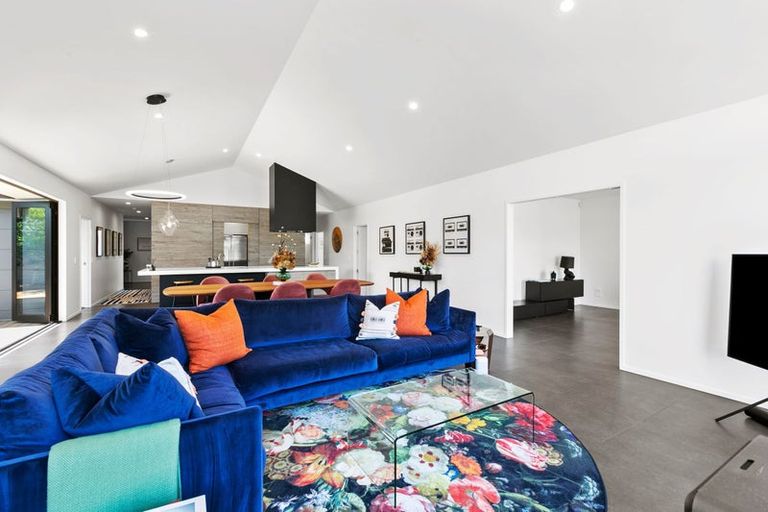 Photo of property in 49b Links Drive, Waiwhakaiho, New Plymouth, 4312