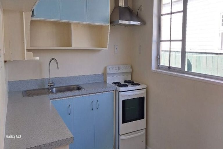 Photo of property in 208a Waterloo Road, Hutt Central, Lower Hutt, 5011