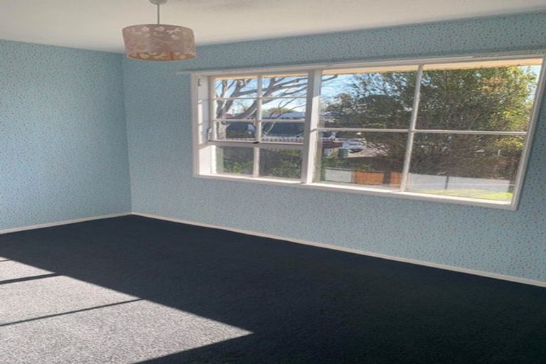 Photo of property in 75 Saint Heliers Crescent, Aranui, Christchurch, 8061