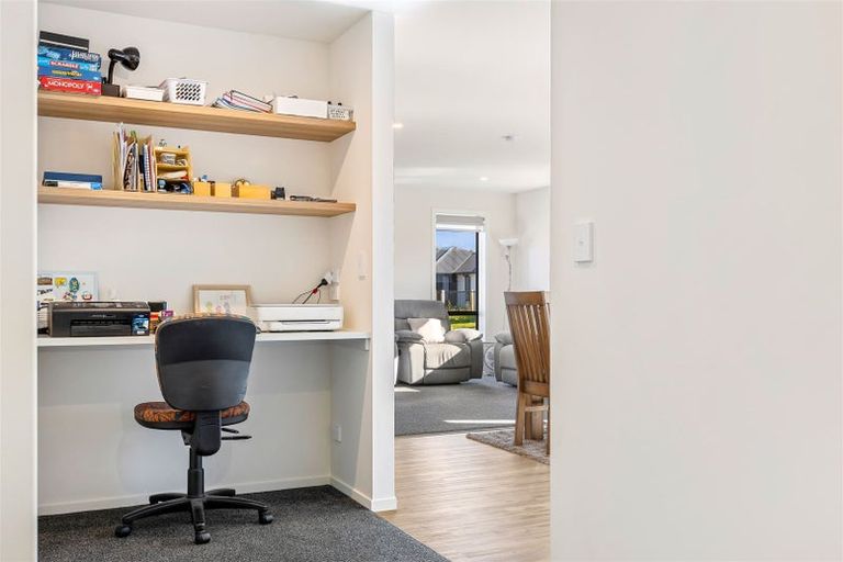 Photo of property in 10 Wykes Place, Amberley, 7410