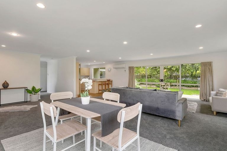 Photo of property in 63a Larsen Crescent, Tawa, Wellington, 5028