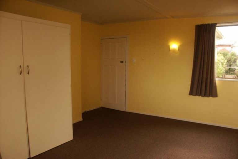 Photo of property in 1 Minto Street, Andersons Bay, Dunedin, 9013