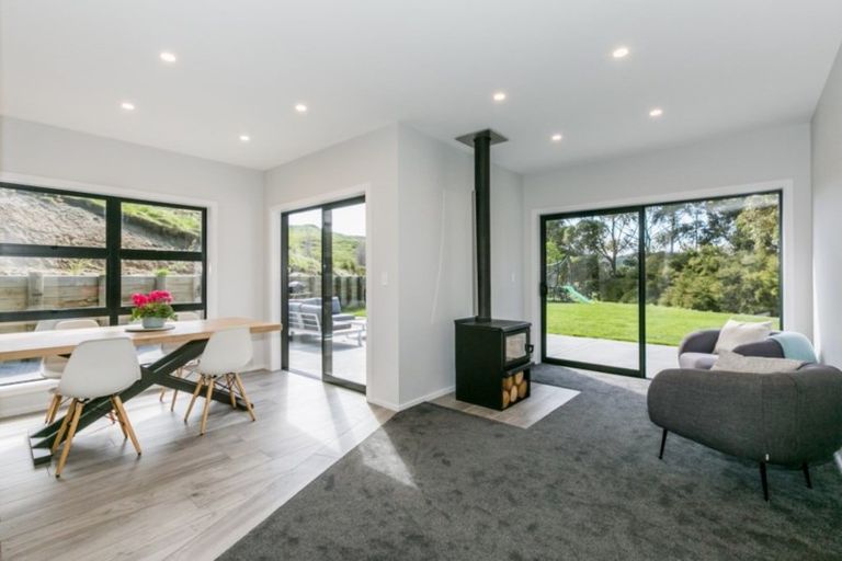 Photo of property in 86 Seafield Road, Eskdale, Napier, 4182