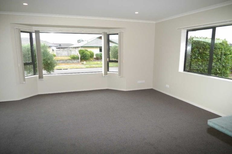 Photo of property in 28 Monarch Place, Paraparaumu Beach, Paraparaumu, 5032