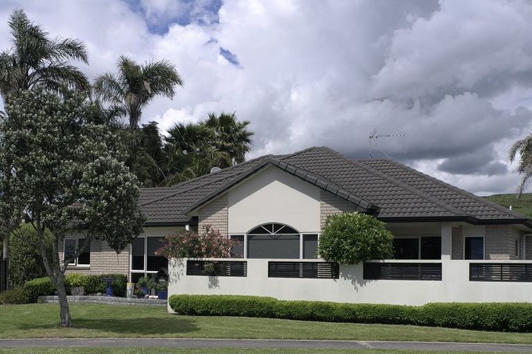 Photo of property in 43 Matene Place, Papamoa Beach, Papamoa, 3118
