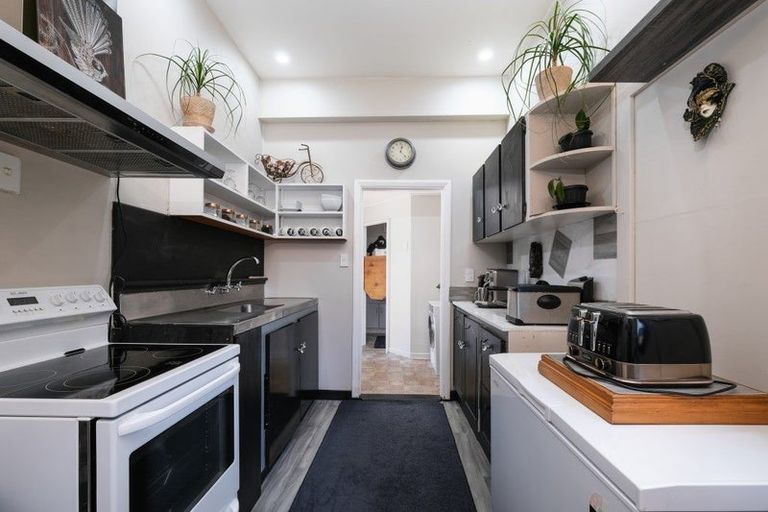 Photo of property in 11 Henderson Street, Mornington, Dunedin, 9011