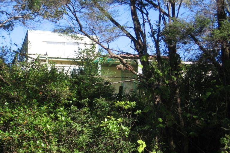 Photo of property in 139 Laingholm Drive, Laingholm, Auckland, 0604