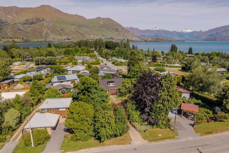 Photo of property in 90 Matai Road, Wanaka, 9305