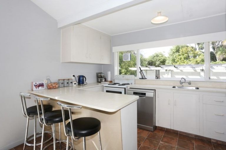 Photo of property in 14 John Street, Otatara, Invercargill, 9879