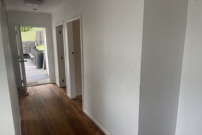 Photo of property in 22 Swansea Street, Cannons Creek, Porirua, 5024