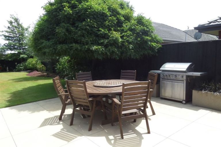 Photo of property in 15 Mcmahon Drive, Aidanfield, Christchurch, 8025