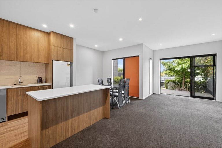 Photo of property in 10 Packard Crescent, Halswell, Christchurch, 8025