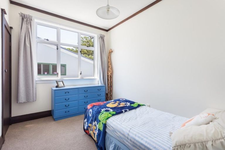 Photo of property in 5 Taylor Road, Papamoa Beach, Papamoa, 3118