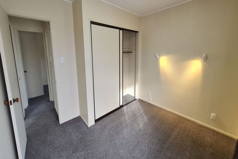 Photo of property in 11a Royal Crescent, Saint Kilda, Dunedin, 9012