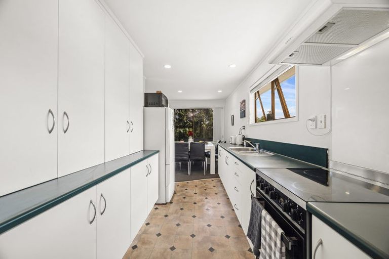 Photo of property in 19 Rewarewa Street, Owhata, Rotorua, 3010