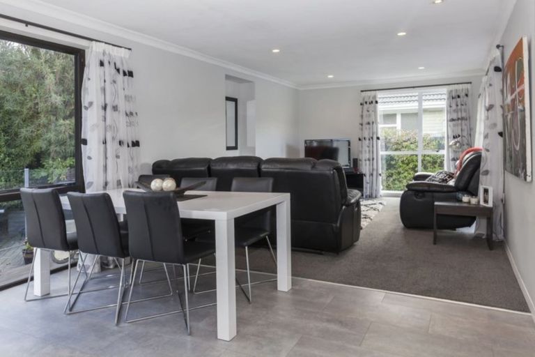 Photo of property in 34 Waipara Street, Cracroft, Christchurch, 8025