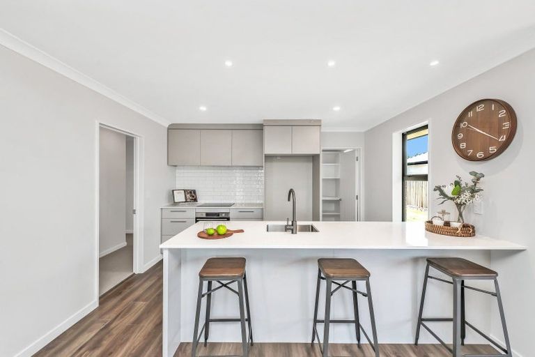 Photo of property in 66 Suffolk Drive, Kirwee, 7571