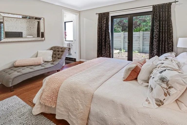 Photo of property in 5b Te Mata Peak Road, Havelock North, 4130