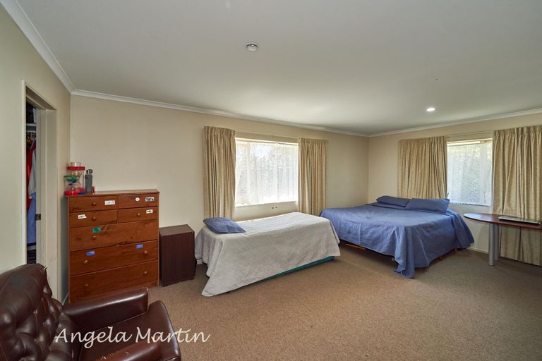 Photo of property in 24 Parnell Street, Fairfield, Lower Hutt, 5011