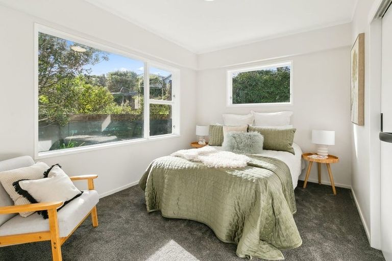 Photo of property in 49 Cypress Drive, Maungaraki, Lower Hutt, 5010