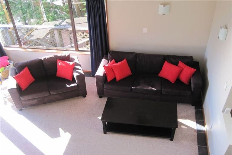 Photo of property in 14 Pa Road, Pukerua Bay, 5026