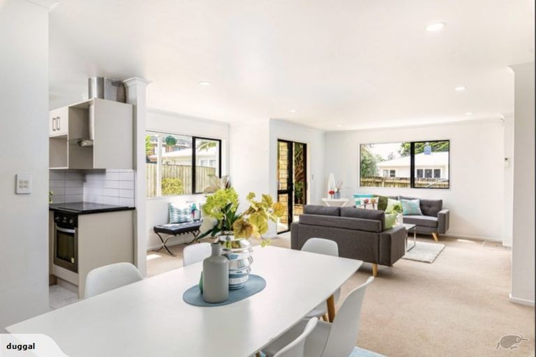 Photo of property in 145a Rathgar Road, Henderson, Auckland, 0610