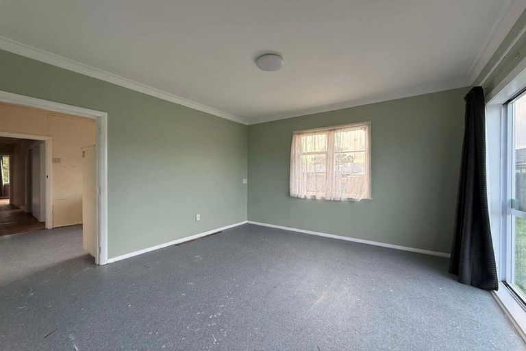 Photo of property in 6 Colonel Place, Featherston, 5710