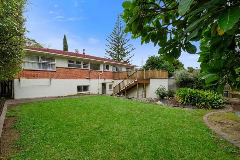 Photo of property in 70 David Avenue, Hillpark, Auckland, 2102