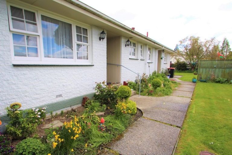 Photo of property in 13 Eccles Street, Gore, 9710