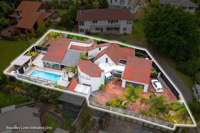 Photo of property in 24 Janome Place, Bucklands Beach, Auckland, 2014