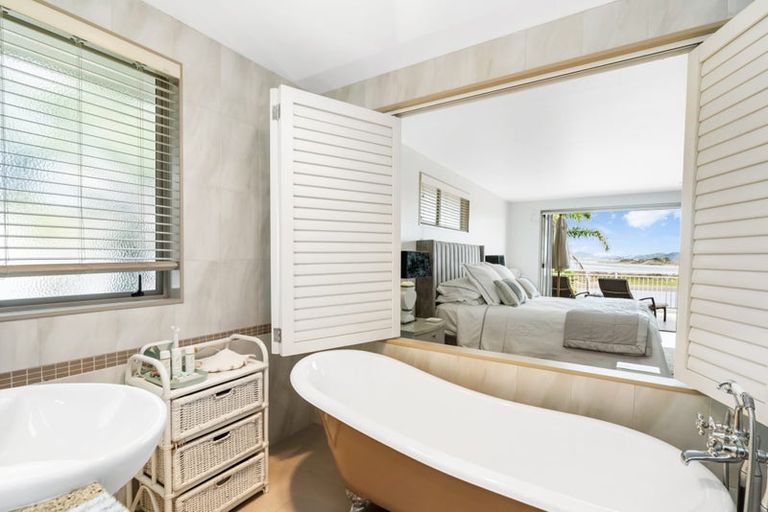 Photo of property in 27 Te Maika Road, Ngunguru, Whangarei, 0173