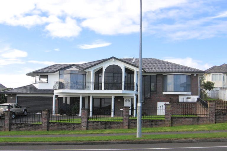 Photo of property in 46 Goodwood Drive, Goodwood Heights, Auckland, 2105