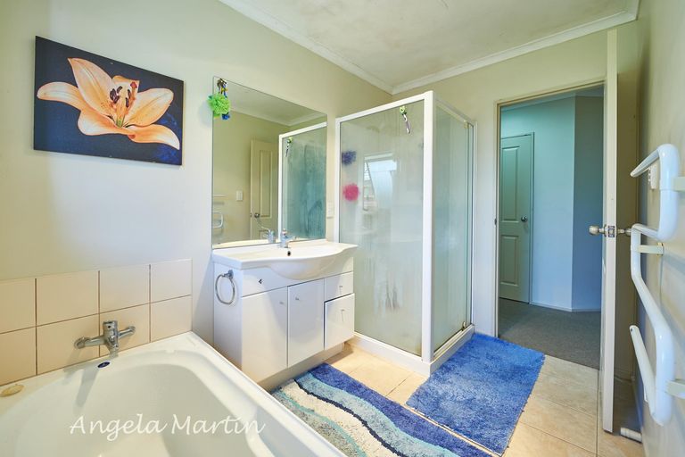 Photo of property in 24 Parnell Street, Fairfield, Lower Hutt, 5011