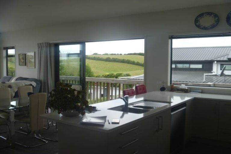 Photo of property in 86 Isabella Drive, Pukekohe, 2120