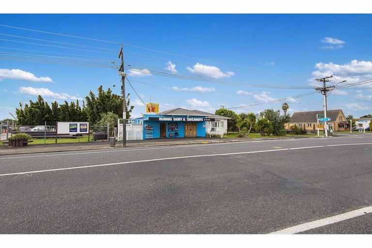 Photo of property in 2-4 Freyberg Road, Ruawai, 0530
