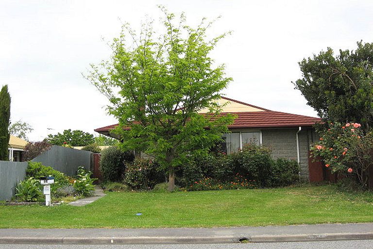 Photo of property in 70 Newnham Street, Rangiora, 7400